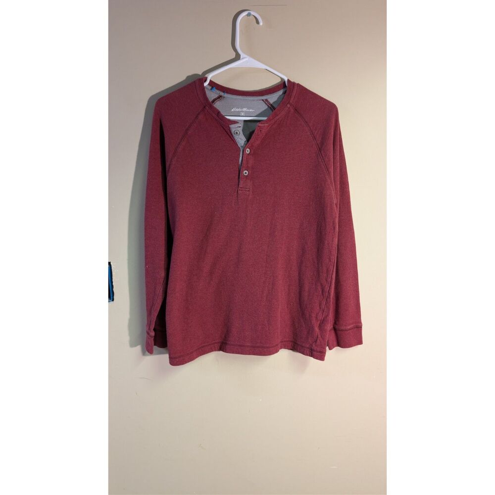 Medium Mens Eddie Bauer pullover sweatshirt